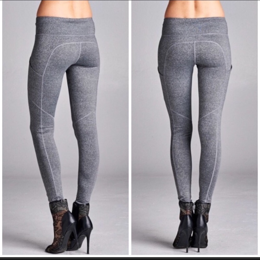 LAST ONE SIZE SMALL Women’s Yoga Pants - Picture 2 of 4